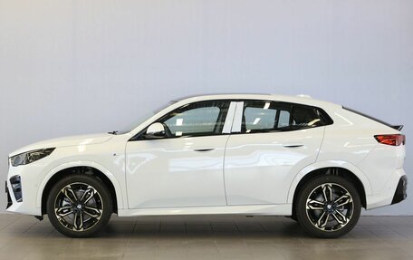 BMW X2, 2024 год, 5 990 000 рублей, 8 фотография