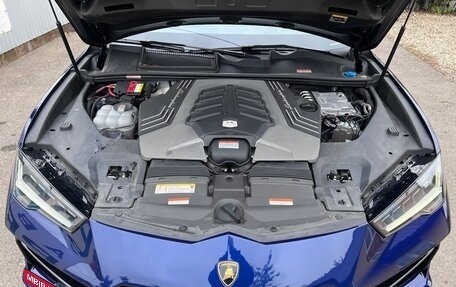 Lamborghini Urus I, 2023 год, 34 000 000 рублей, 11 фотография