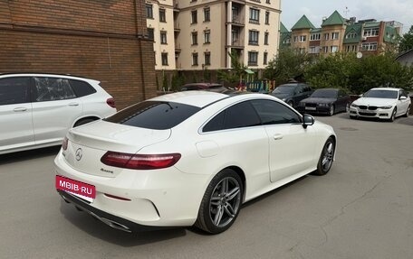 Mercedes-Benz E-Класс, 2019 год, 4 200 000 рублей, 6 фотография