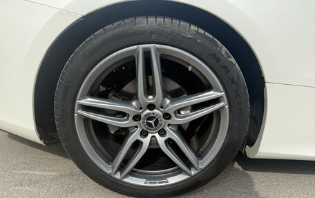 Mercedes-Benz E-Класс, 2019 год, 4 200 000 рублей, 12 фотография