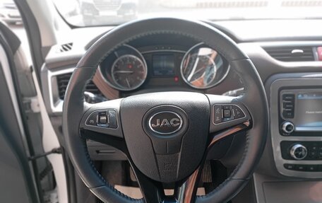 JAC T6, 2023 год, 1 730 000 рублей, 7 фотография