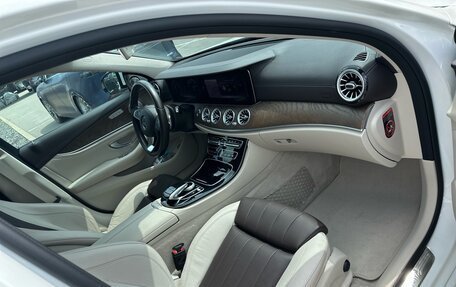 Mercedes-Benz E-Класс, 2018 год, 4 400 000 рублей, 5 фотография
