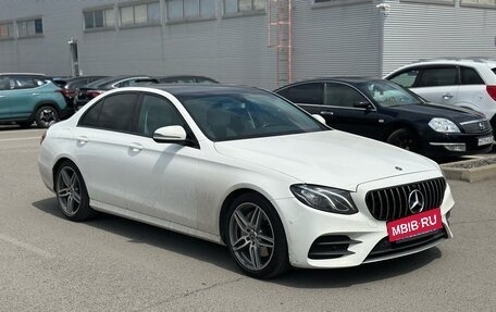Mercedes-Benz E-Класс, 2018 год, 4 400 000 рублей, 3 фотография