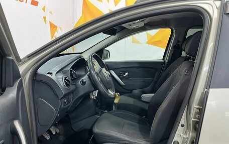 Renault Sandero II рестайлинг, 2015 год, 740 000 рублей, 16 фотография