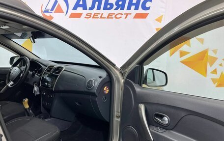 Renault Sandero II рестайлинг, 2015 год, 740 000 рублей, 26 фотография