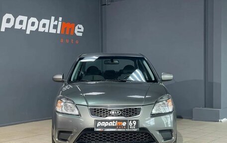 KIA Rio II, 2010 год, 775 000 рублей, 2 фотография