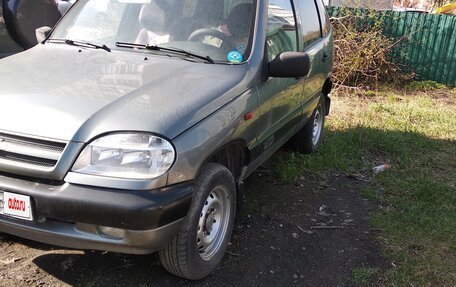 Chevrolet Niva I рестайлинг, 2005 год, 270 000 рублей, 3 фотография