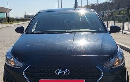Hyundai Solaris II рестайлинг, 2018 год, 1 350 000 рублей, 7 фотография