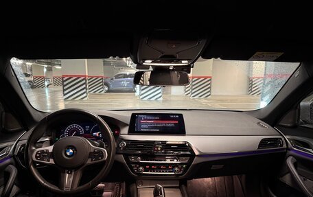 BMW 5 серия, 2018 год, 3 850 000 рублей, 12 фотография
