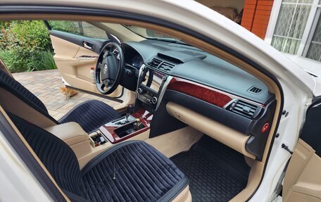 Toyota Camry, 2013 год, 1 670 000 рублей, 8 фотография