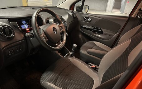 Renault Kaptur I рестайлинг, 2019 год, 1 650 000 рублей, 6 фотография