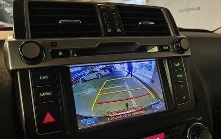 Toyota Land Cruiser Prado 150 рестайлинг 2, 2014 год, 3 800 000 рублей, 18 фотография