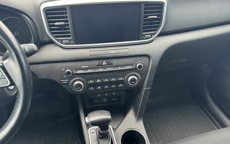 KIA Sportage IV рестайлинг, 2020 год, 2 125 000 рублей, 16 фотография
