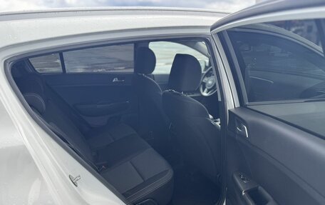 KIA Sportage IV рестайлинг, 2020 год, 2 125 000 рублей, 22 фотография