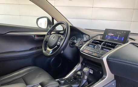 Lexus NX I, 2015 год, 2 799 000 рублей, 10 фотография