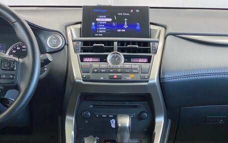 Lexus NX I, 2015 год, 2 799 000 рублей, 14 фотография