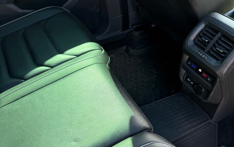 Volkswagen Tiguan II, 2021 год, 3 250 000 рублей, 5 фотография