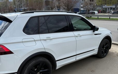 Volkswagen Tiguan II, 2021 год, 3 250 000 рублей, 3 фотография