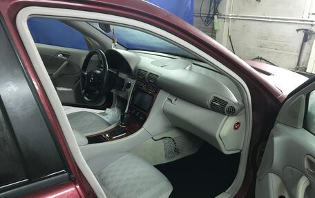Mercedes-Benz C-Класс, 2003 год, 630 000 рублей, 8 фотография