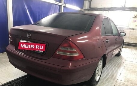 Mercedes-Benz C-Класс, 2003 год, 630 000 рублей, 3 фотография