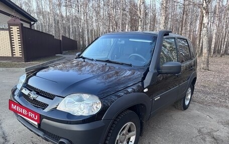 Chevrolet Niva I рестайлинг, 2017 год, 799 900 рублей, 30 фотография