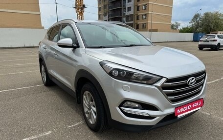 Hyundai Tucson III, 2017 год, 1 930 000 рублей, 3 фотография