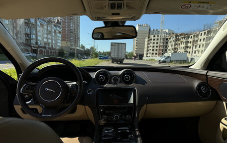 Jaguar XJ IV (X351), 2014 год, 2 900 000 рублей, 9 фотография