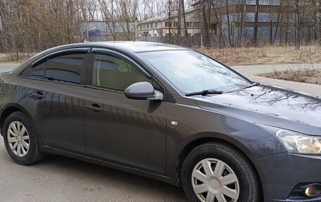 Chevrolet Cruze II, 2011 год, 650 000 рублей, 13 фотография