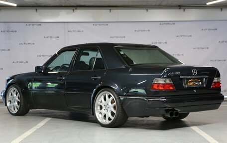 Mercedes-Benz E-Класс, 1993 год, 2 800 000 рублей, 5 фотография