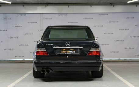 Mercedes-Benz E-Класс, 1993 год, 2 800 000 рублей, 6 фотография