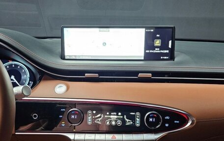 Genesis GV70, 2021 год, 3 760 000 рублей, 9 фотография