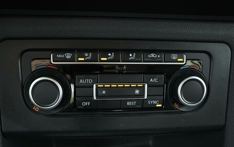 Volkswagen Amarok I рестайлинг, 2013 год, 3 149 000 рублей, 17 фотография