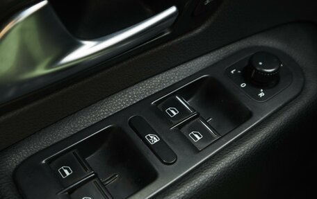 Volkswagen Amarok I рестайлинг, 2013 год, 3 149 000 рублей, 24 фотография