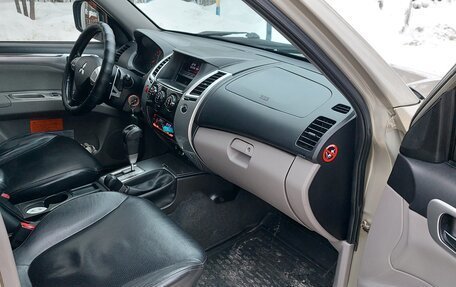 Mitsubishi Pajero Sport II рестайлинг, 2011 год, 1 499 000 рублей, 5 фотография