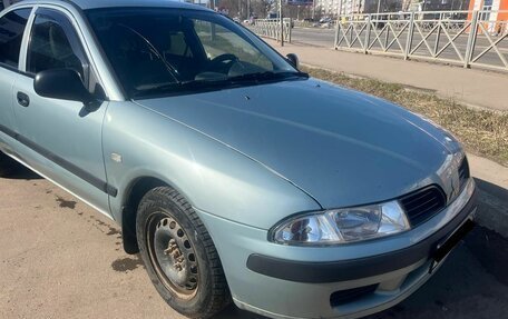 Mitsubishi Carisma I, 2003 год, 350 000 рублей, 8 фотография