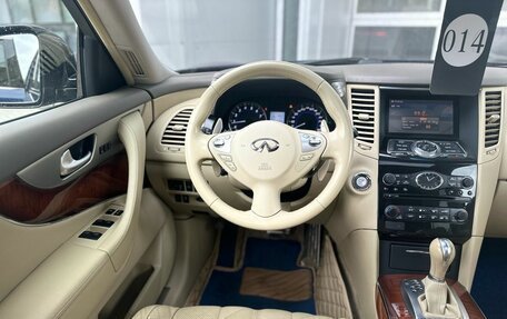 Infiniti FX II, 2012 год, 1 699 000 рублей, 19 фотография