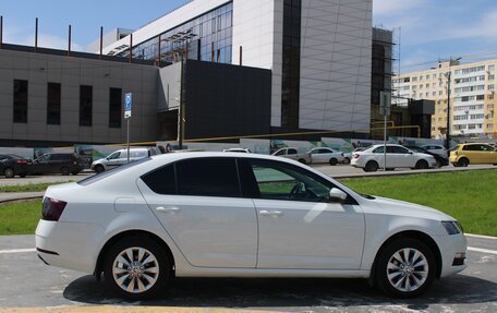 Skoda Octavia, 2020 год, 2 500 000 рублей, 7 фотография