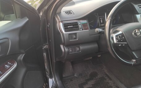Toyota Camry, 2015 год, 2 160 000 рублей, 5 фотография
