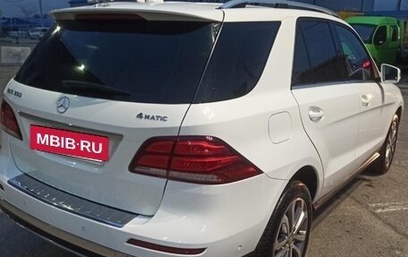 Mercedes-Benz GLE, 2015 год, 3 950 000 рублей, 6 фотография