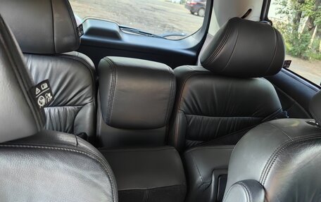 Honda Elysion I, 2012 год, 2 400 000 рублей, 18 фотография