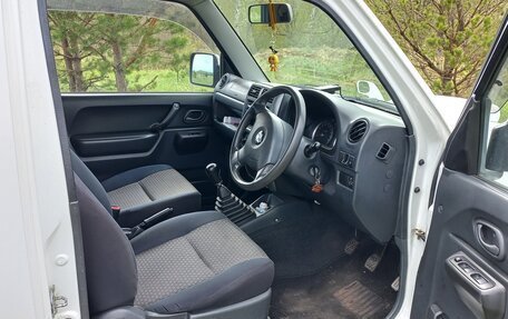 Suzuki Jimny, 2010 год, 999 999 рублей, 9 фотография