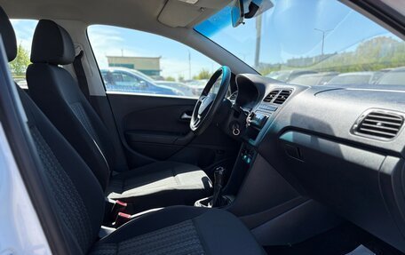 Volkswagen Polo VI (EU Market), 2016 год, 900 000 рублей, 14 фотография