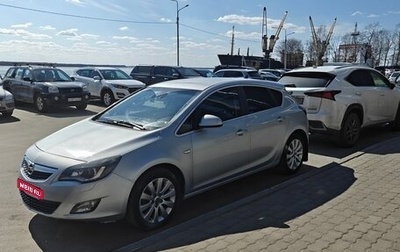 Opel Astra J, 2011 год, 630 000 рублей, 1 фотография