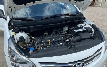 Hyundai Solaris II рестайлинг, 2014 год, 1 230 000 рублей, 7 фотография