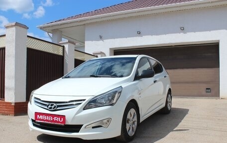 Hyundai Solaris II рестайлинг, 2014 год, 1 230 000 рублей, 3 фотография