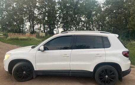 Volkswagen Tiguan I, 2010 год, 1 300 000 рублей, 5 фотография