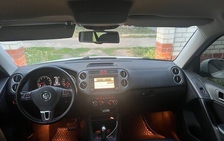 Volkswagen Tiguan I, 2010 год, 1 300 000 рублей, 8 фотография