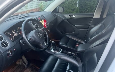 Volkswagen Tiguan I, 2010 год, 1 300 000 рублей, 11 фотография