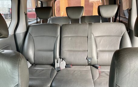 Hyundai H-1 II рестайлинг, 2011 год, 1 595 000 рублей, 20 фотография