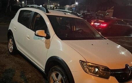 Renault Sandero II рестайлинг, 2019 год, 1 170 000 рублей, 2 фотография